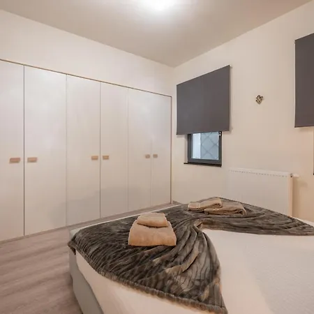 Elegant Retreat - Bright, Quiet & Blankenberge